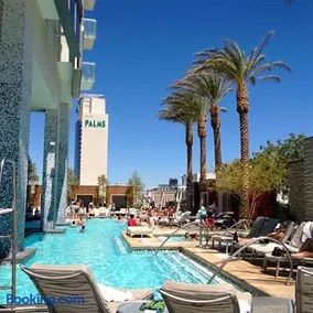 Palms Place Hotel StripView with Open Balcony -23 - Image 2