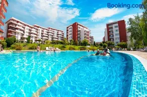 Grand Resort - Image 1