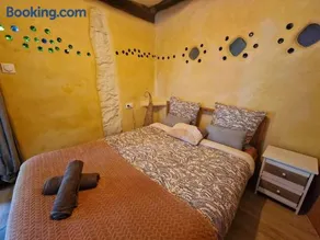 Organic and artistic home - Image 1