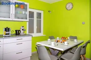 MA ROSE DES LUMIERES maison indépendante 6 personnes avec grande cour - Image 3