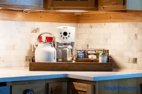 Pine Perch ~ Cozy Mountain Cabin w/ Views - Image 1