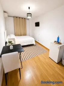 Habitación con baño privado en piso compartido - Image 4