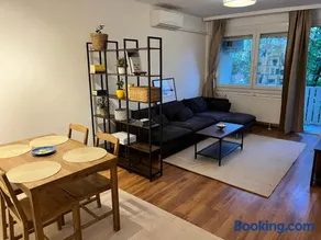 Battaville Apartment - Image 1