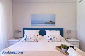 Amarre Bay - Image 1