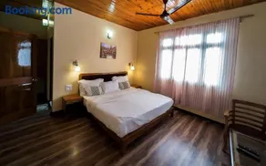 Pine Haven Resorts - Image 4
