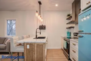 Chic Suite by Westlynn - Image 3