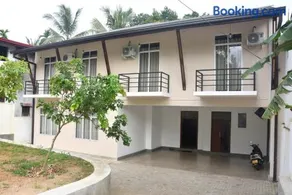 Grand White Hotel - Image 1