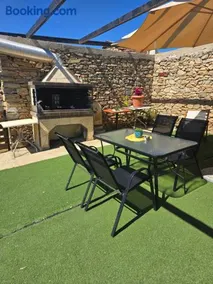 Olive Tree's House - Image 4