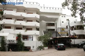 Hotel Arenas - Image 2