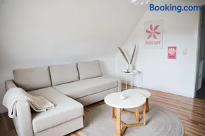 DG-Wohnung mit sonnigem Balkon - Image 1