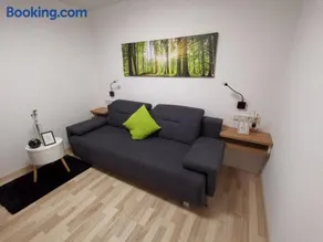 Einzelnwohnung mit eigenem Eingang - Image 2