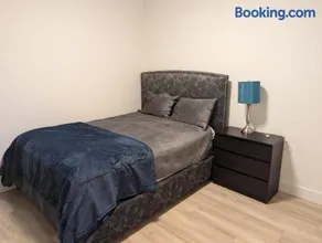 Beautiful 2 Bedroom suite - Image 3
