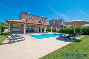Villa Enjoy mit privatem Pool, by Istrabook - Image 2