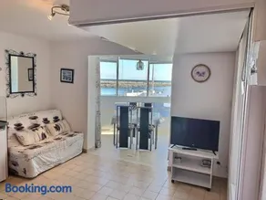 Studio confortable avec vue mer et port - Image 2