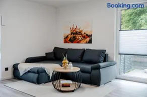#13 jsliving Premium - Balkon mit Aussicht Highspeed WLAN Smart TV kostenlose Parkplätze - Image 1