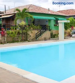Lindo Privê Europa 04 com AR, 5WC e Grande Piscina - Image 3