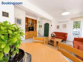 Lemon Tree Residence - walk to Kapparis Beach - Image 5