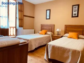 Hostal La Serna - Image 1