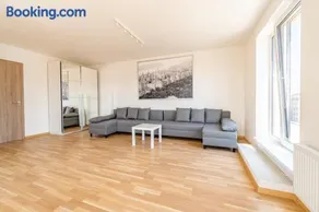 Penthouse # 81 with panoramic city view in Elite Rezidence with free parking - Image 2