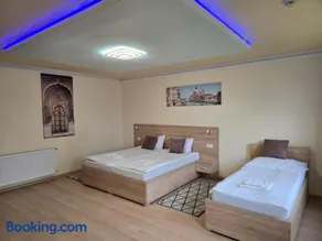 Hotel Bíbic és Tüskevár Étterem és Horgásztó - Image 3