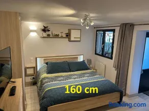 "Le 3 Bis" Climatisé,1 lit King Size - Image 1