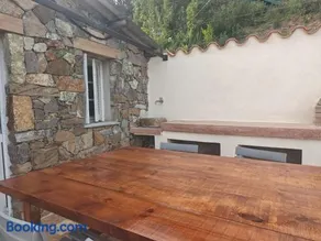 Maison avec vue sur la mer et piscine - Image 3