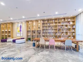 Lavande Hotels Xinyu Chengbei Square - Image 3