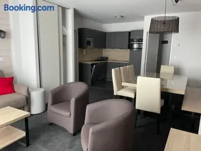 Appartement pour 8 pers à Gourette avec accès piscine - Image 2