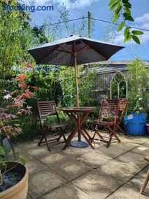 Post Office Row Apartment and garden - Image 3