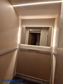 Beirut-hamra unique appartment - Image 2