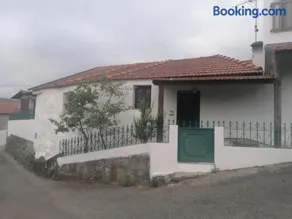 Villa Cantinho dos Avós - Image 1