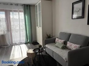 Weinberg Lounge - Image 4