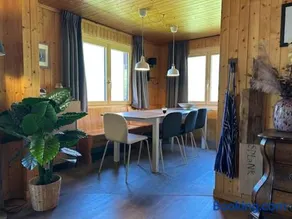 Chalet Mallum – Upper Apartment - Image 3