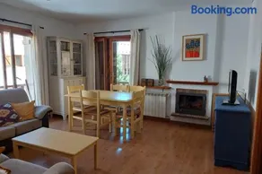 Casa Bihotz - Bonito y céntrico apartamento con garaje en Sallent - Image 1