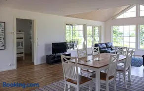 Pet Friendly Home In Bolmsö With Sauna - Image 4