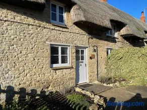 Blackbird Cottage - Image 2
