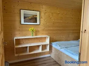 Marika Puhkeküla - Metsanurga Öömaja "shared bathroom" - Image 2