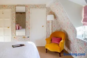 Number One Bruton - Image 4