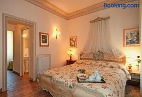 Villa Lombardi - Image 1