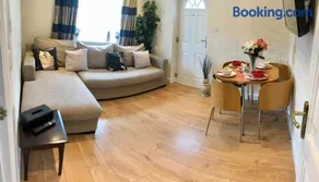 Beautiful Apartments - Image 1