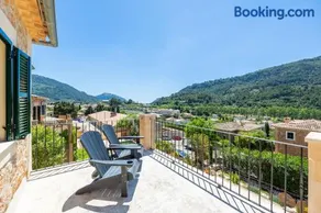 Villa avec internet haut débit, terrasse et jardin | Vue jardin | Parfaite pour le travail à distance - Image 3