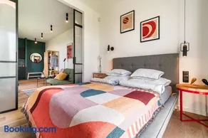 Apartament Ryn Mazury Piękny Widok na Jezioro Balia z Hydromasażem - Image 3