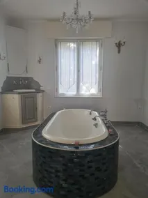 La Magnanerie en Provence Bolléne - Image 2
