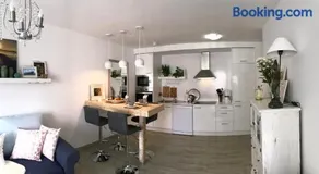 Romantic Casa Blanca - Image 5