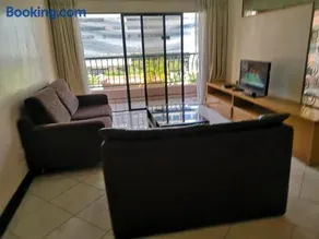 Marina Court KK City Homestay - Image 2