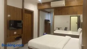 HOTEL GRAND RESIDENCY - Image 2