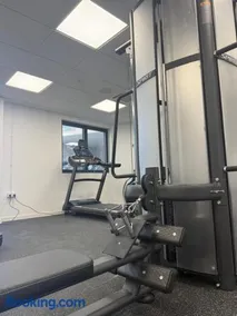 New CP Victory Suites with runway and sea view, pool and gym - Image 3
