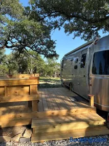 Airstream Flying Cloud at Pennington Grove - Image 3