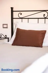 La Torre del Pozzo Guest House - Image 3