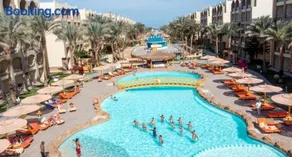 El Karma Aqua Beach Resort - Image 3